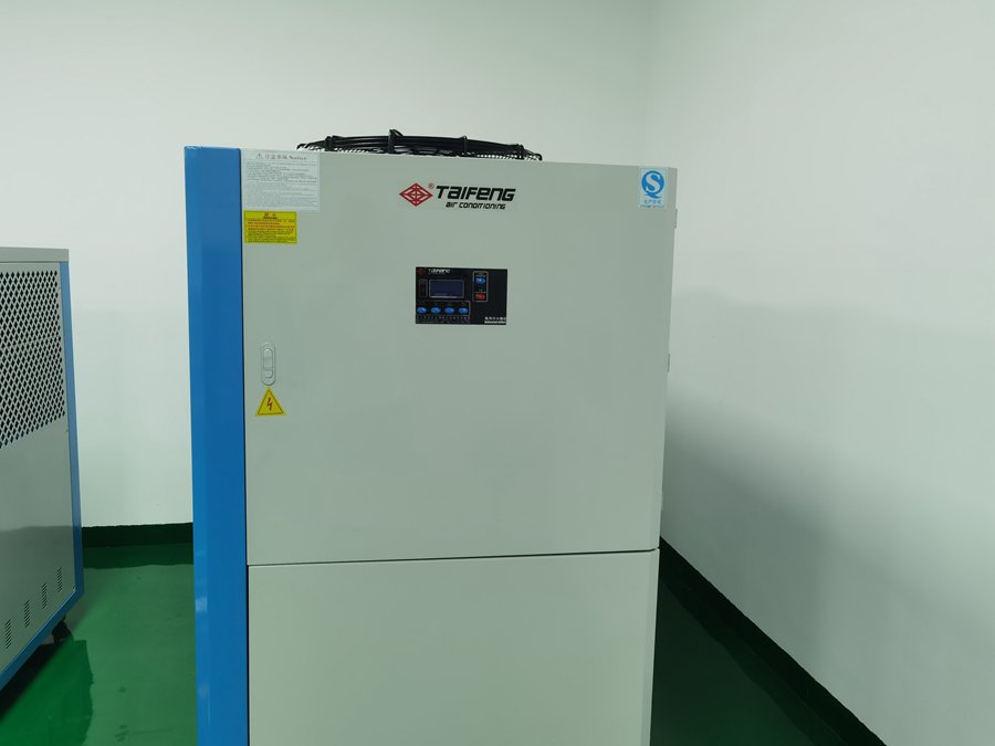 風冷螺桿機